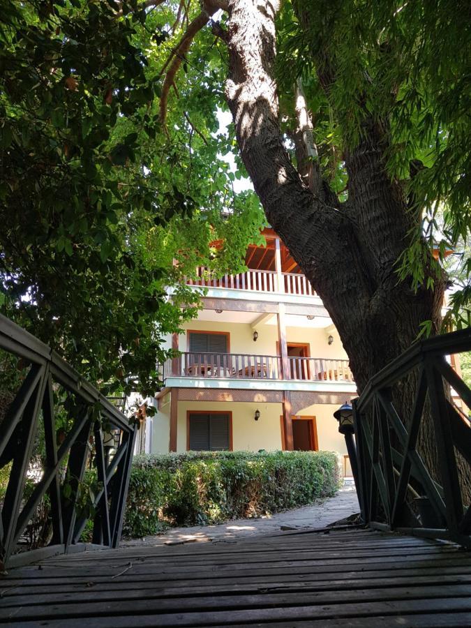 Pinea Pansiyon Kemer Esterno foto