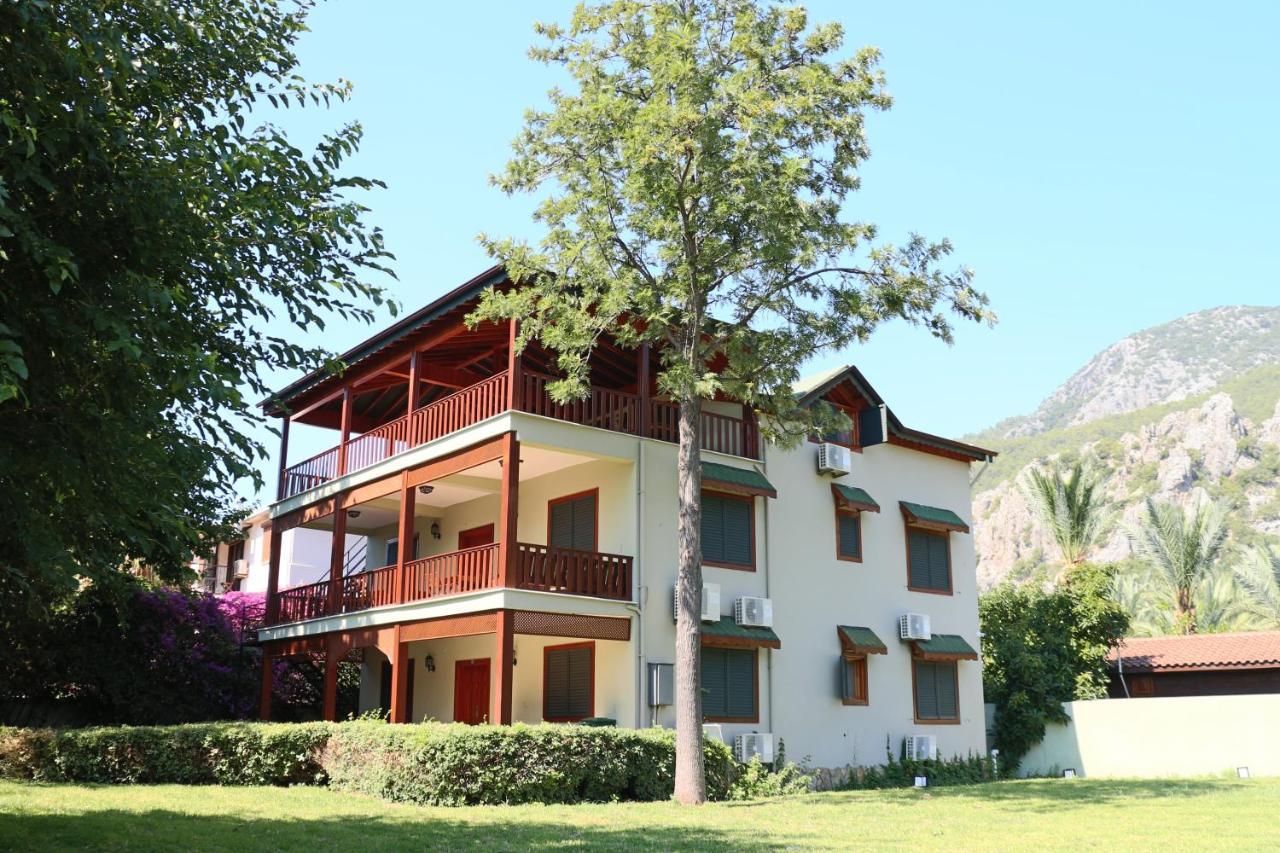 Pinea Pansiyon Kemer Esterno foto