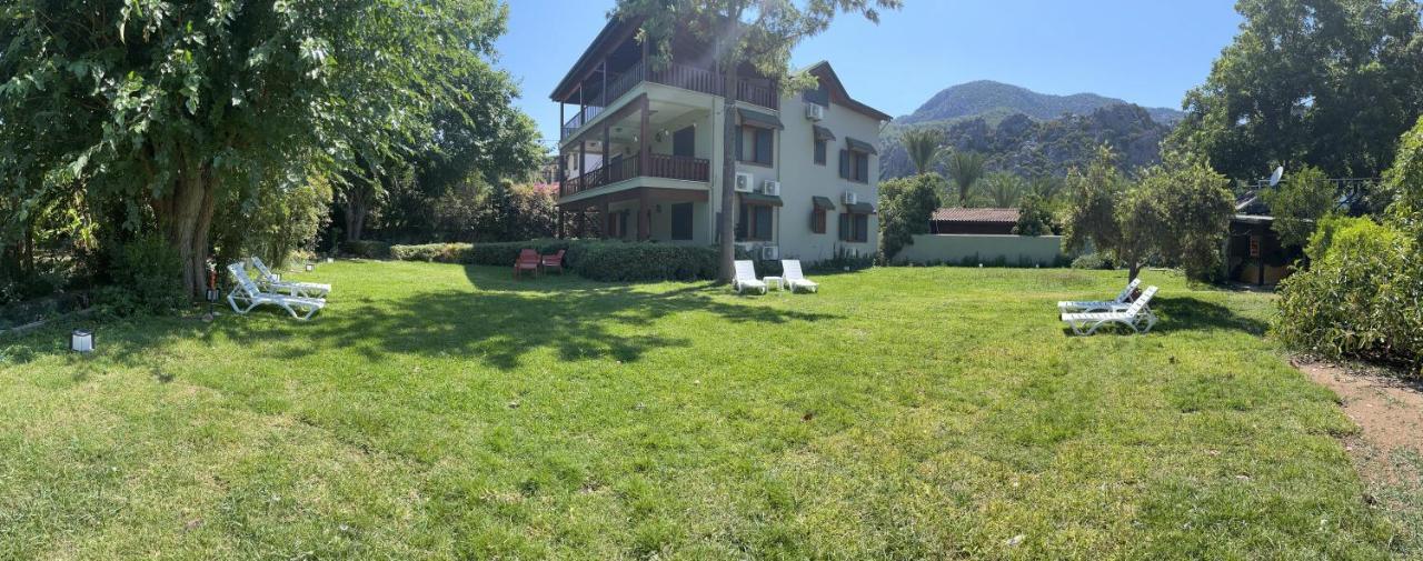 Pinea Pansiyon Kemer Esterno foto