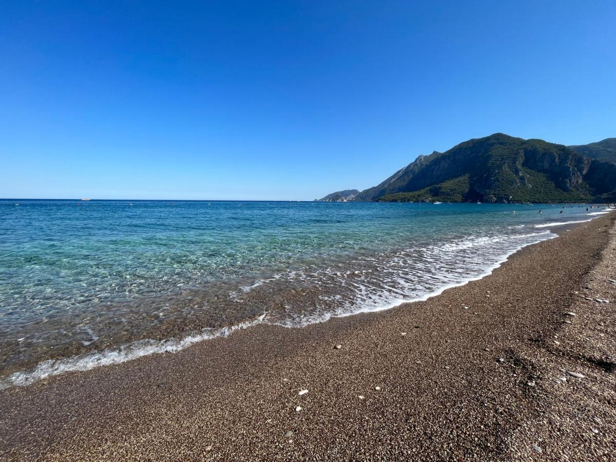 Pinea Pansiyon Kemer Esterno foto